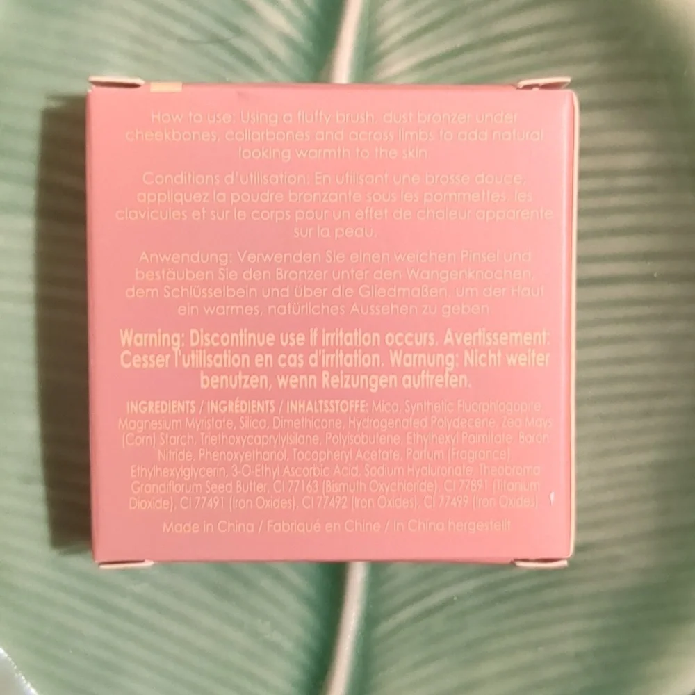Bronzing Powder